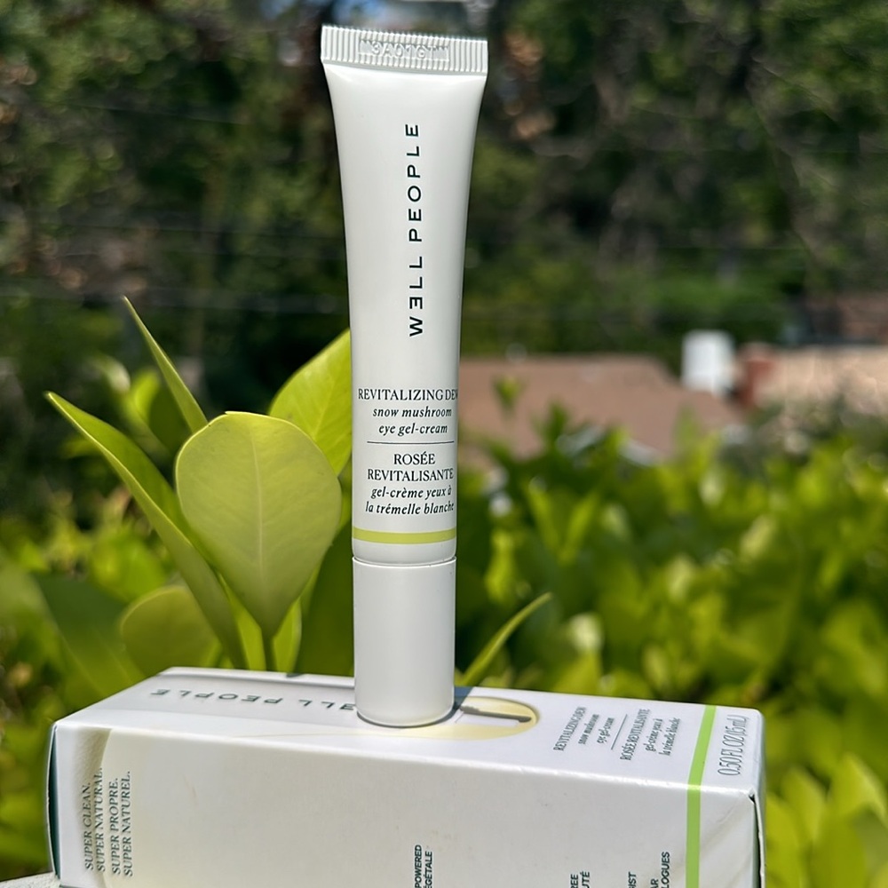 WELL PEOPLE Revitalizing Dew Eye Gel Cream